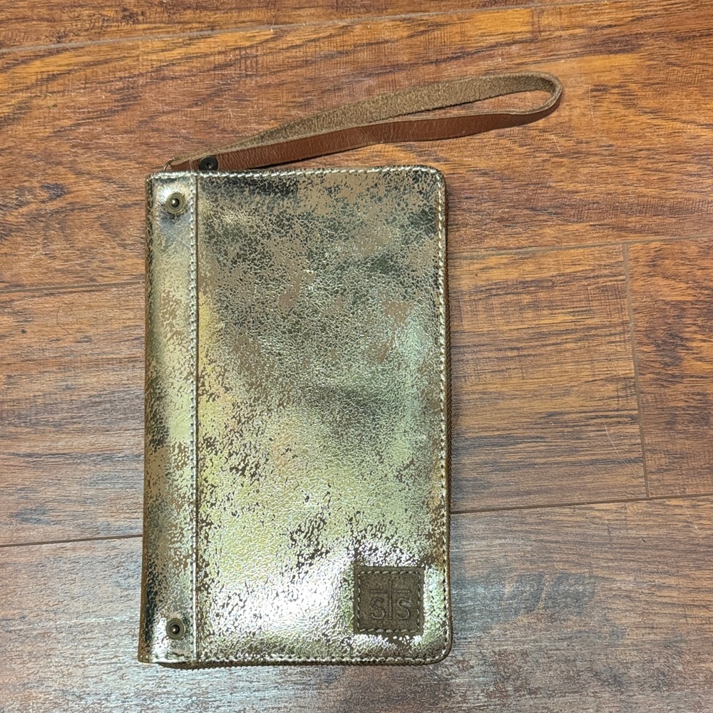 STS Ranchwear Metallic Gold Wristlet